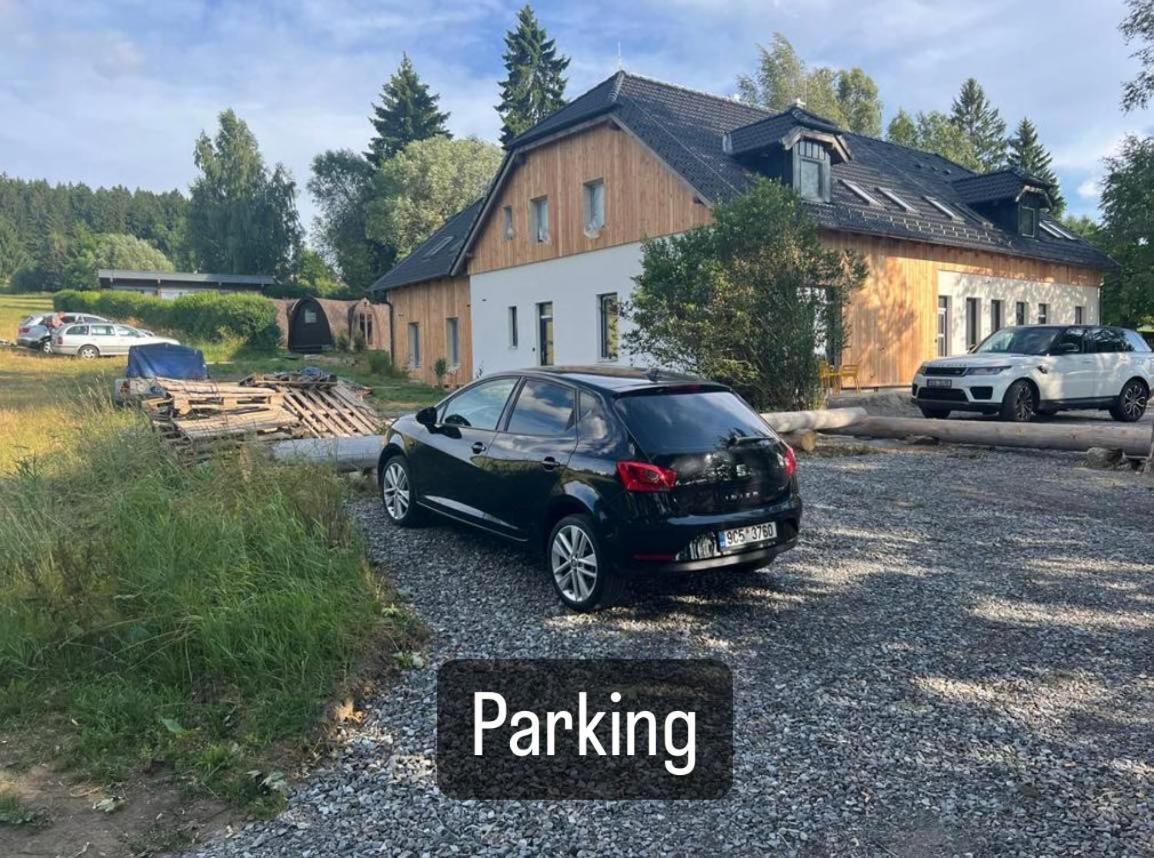 Hobití chatka Lipno Černá v Pošumaví Exterior foto